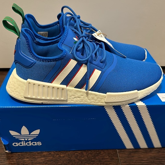 NWT adidas NMD R1 (size 9.5) - Picture 5 of 6